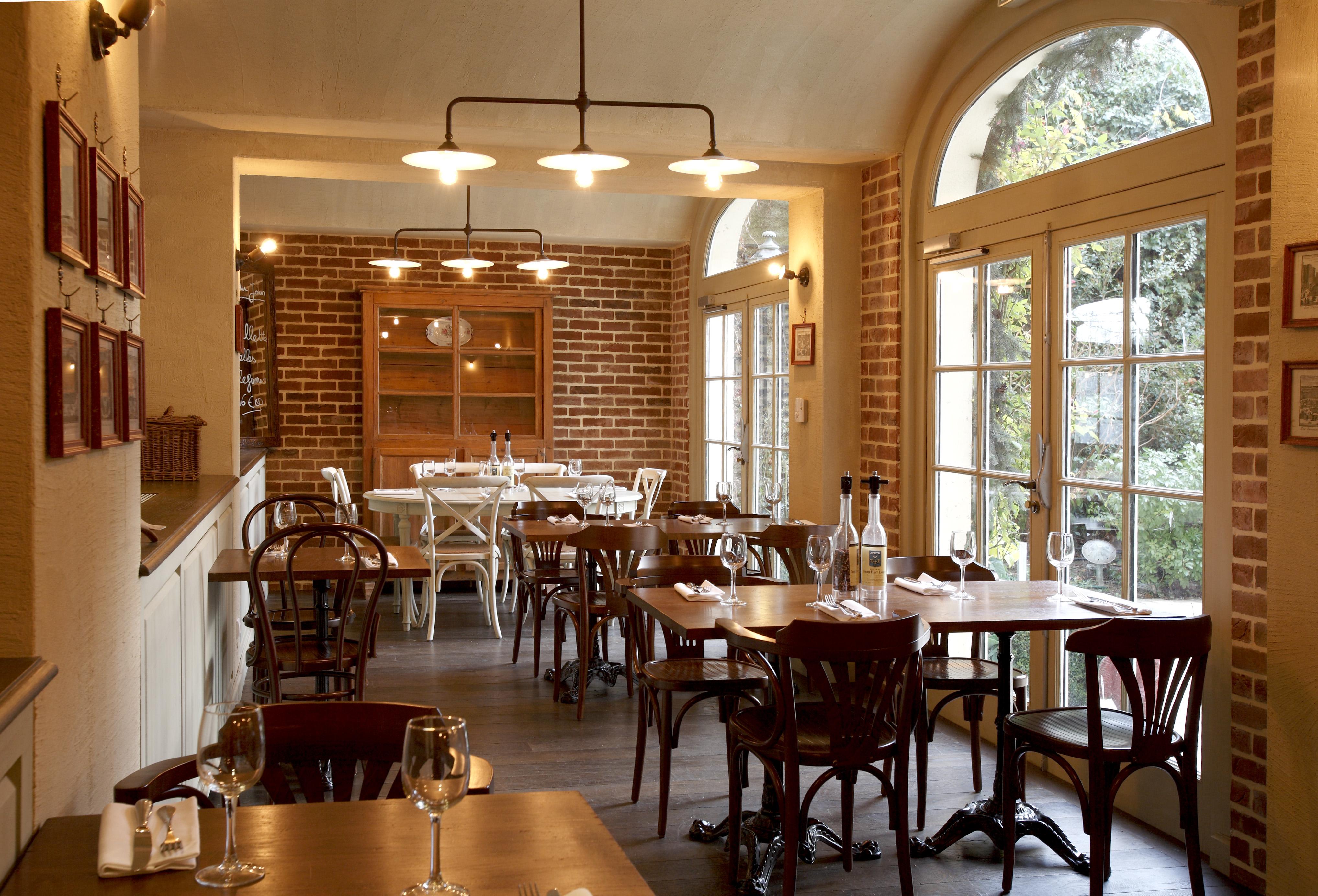 Hotel Les Etangs De Corot Ville-dʼAvray Esterno foto
